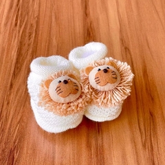 Sapatinho Tricot Leãozinho.