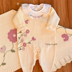 Saída Maternidade Tricot Bordada 3 Peças Florale